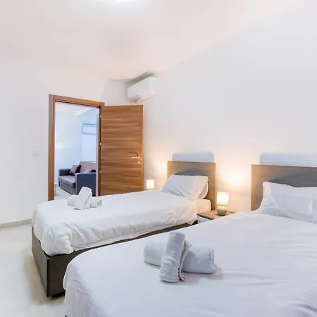 Appartement Beautiful 3-bed With Greenery Views In By 360 Estates